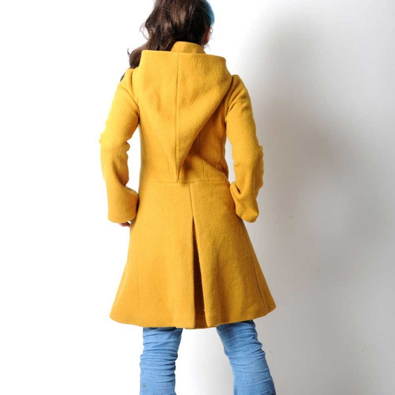 manteau laine femme moutarde